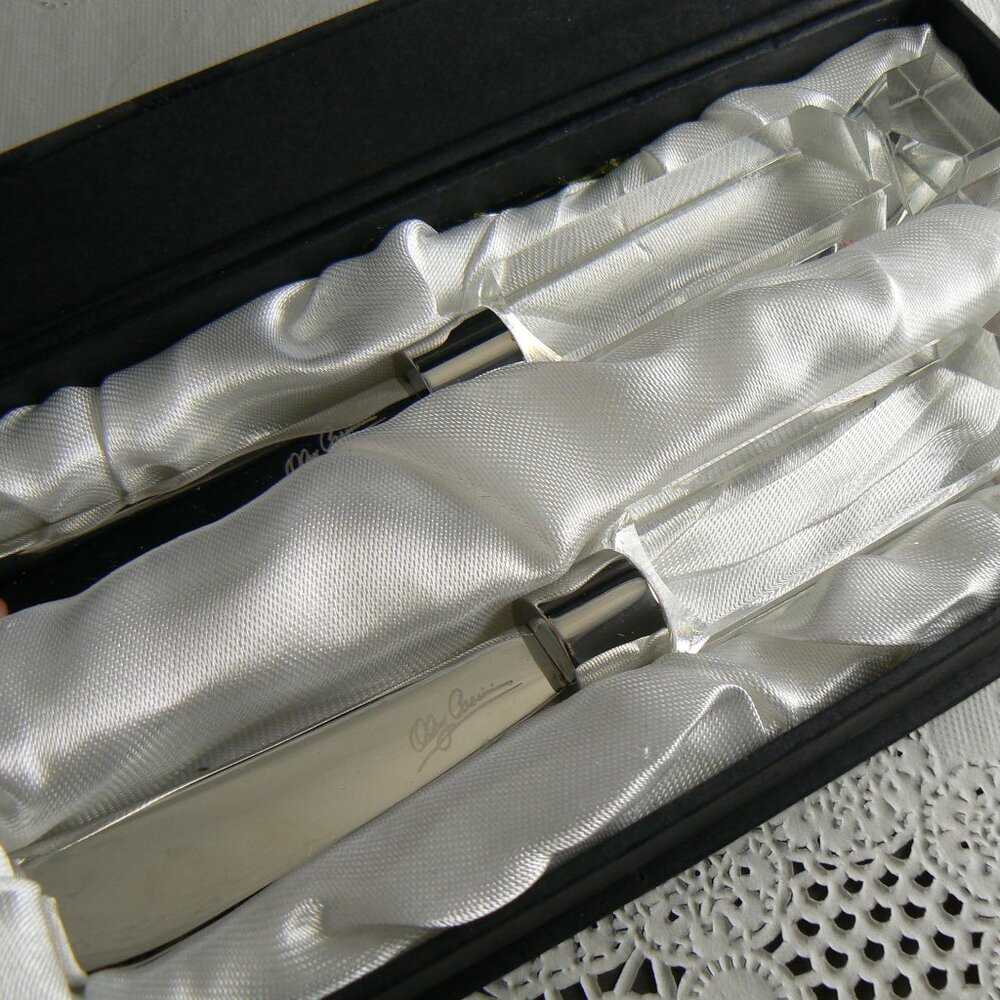 NIB OLEG CASSINI SPREADER KNIFE WITH CRYSTAL HANDLES SET MADE IN PRC